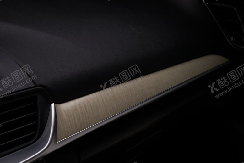 编号：47747010070515581266【酷图网】源文件下载-汽车