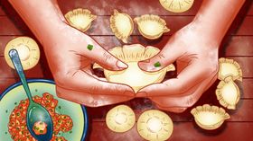 双手制作美味饺子时刻