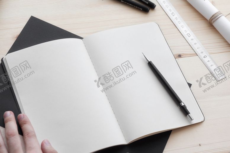 编号：15281609291028381094【酷图网】源文件下载-样机