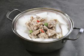炖羊排