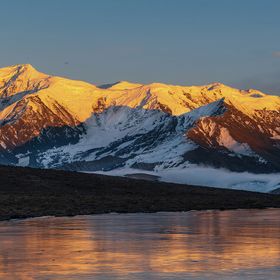 山川雪山风景装饰画