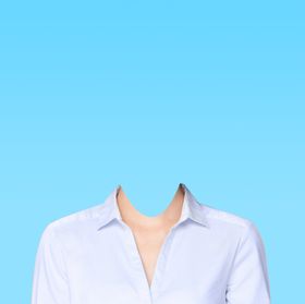 女生证件照蓝色背景