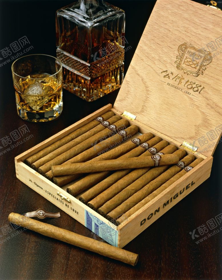 编号：61467810011017441111【酷图网】源文件下载-高档雪茄盒贴图