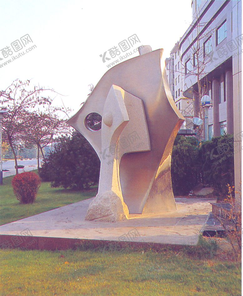 编号：51504706250829131607【酷图网】源文件下载-抽象雕塑