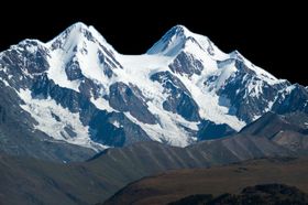 雪山山峰峭壁PNG素材