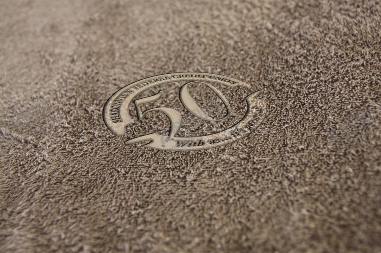 编号：31782609271427072415【酷图网】源文件下载-标志样机