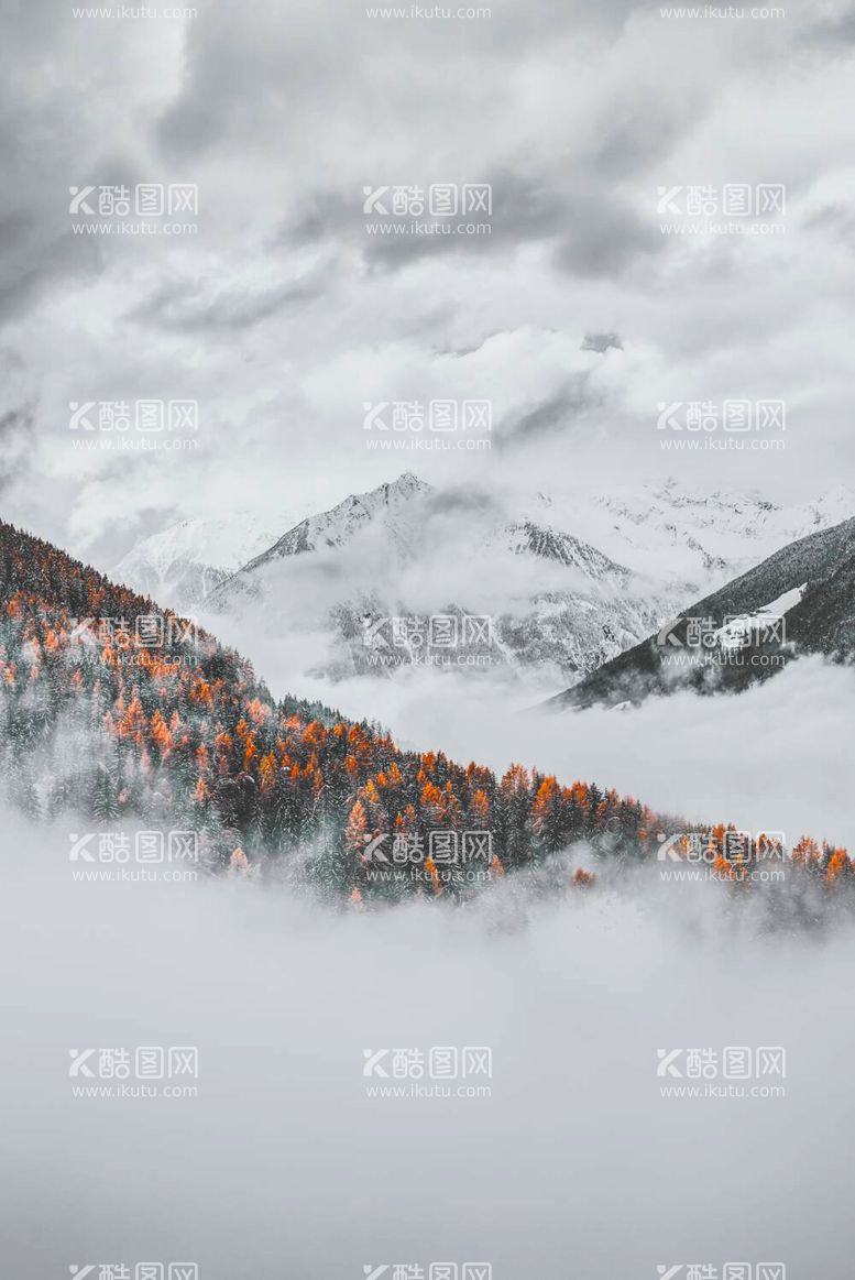 编号：75175011300247533157【酷图网】源文件下载-雪山装饰画山脉